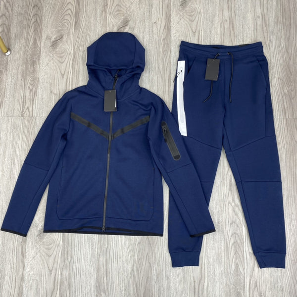 Conjunto Nike Tech