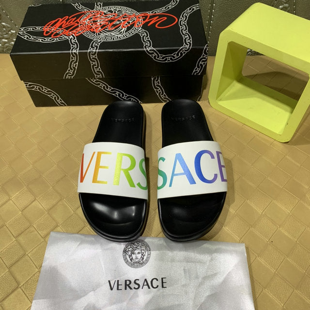 Chanclas Versace