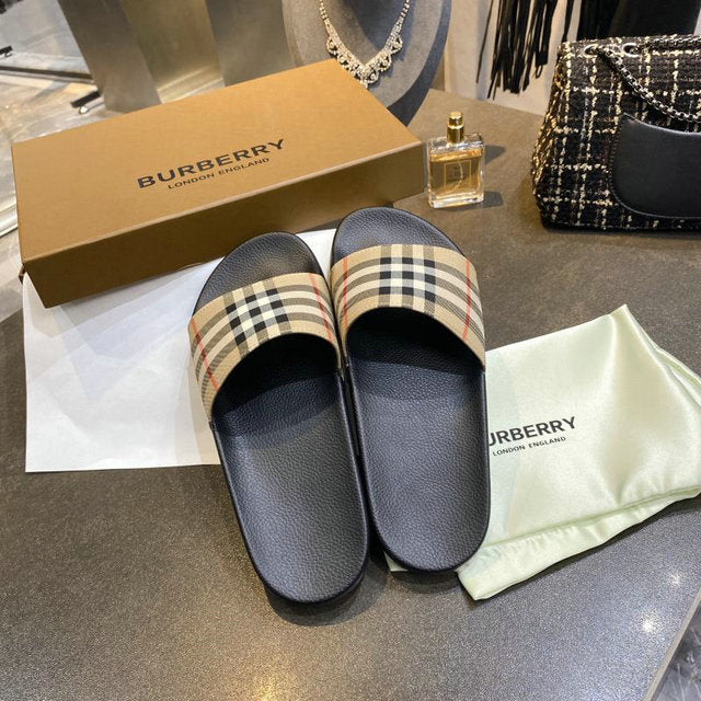 Chanclas Burberry