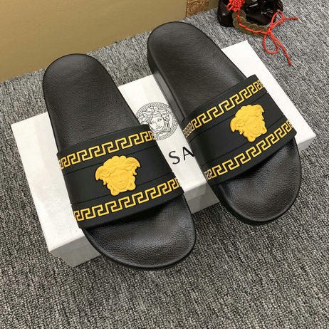 Chanclas Versace