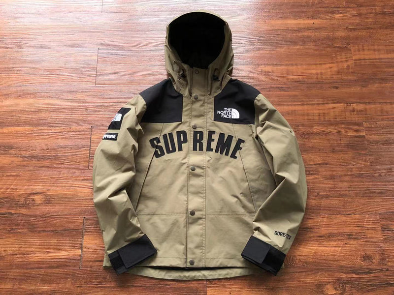 Chaqueta The North Face x Supreme