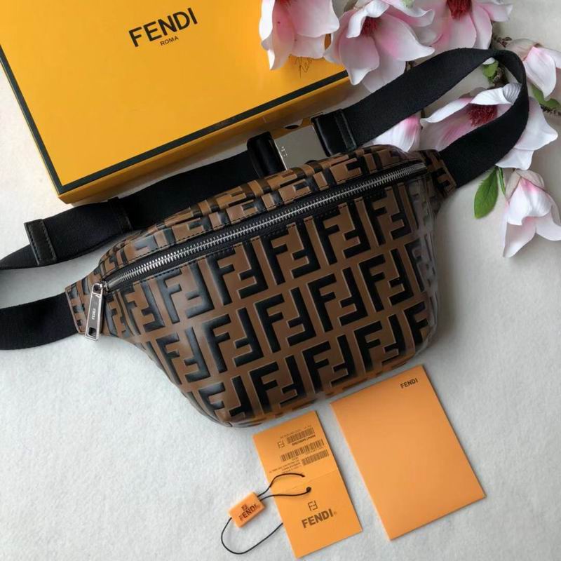 Riñonera Fendi