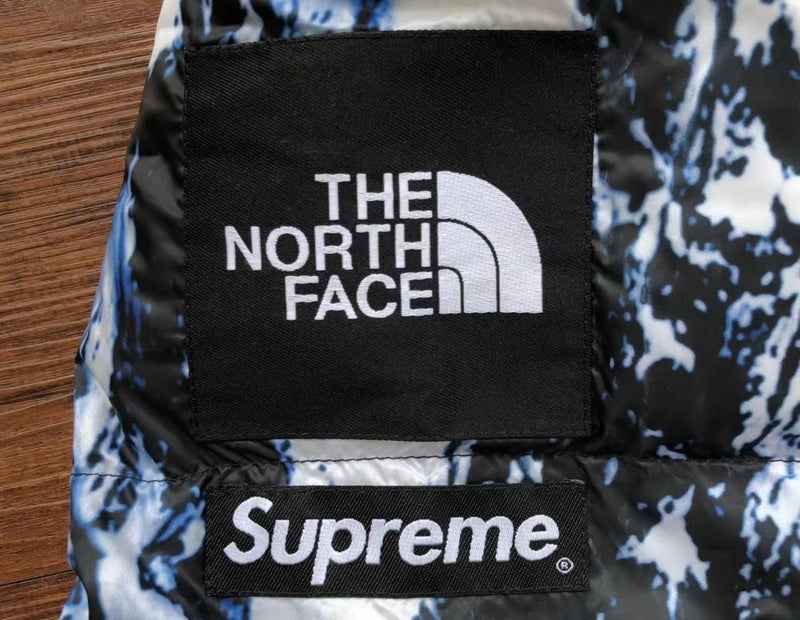 Abrigo The North Face x Supreme