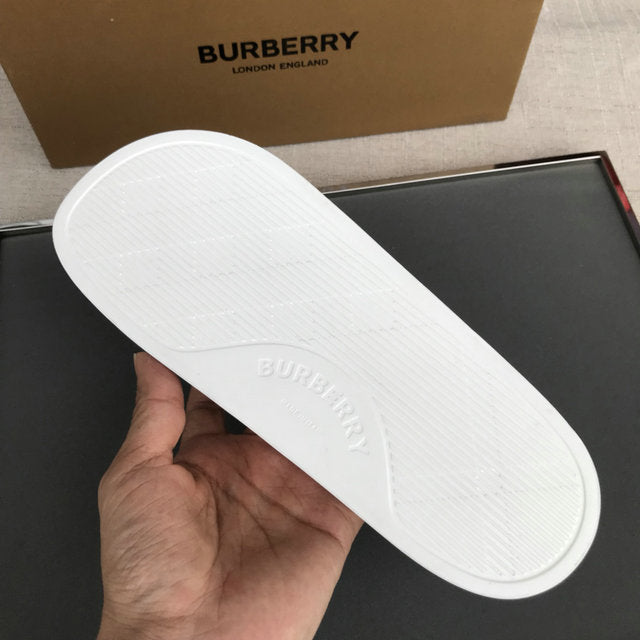 Chanclas Burberry