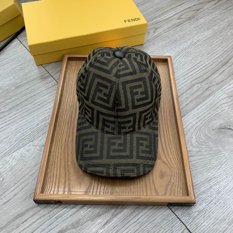 Gorra Fendi