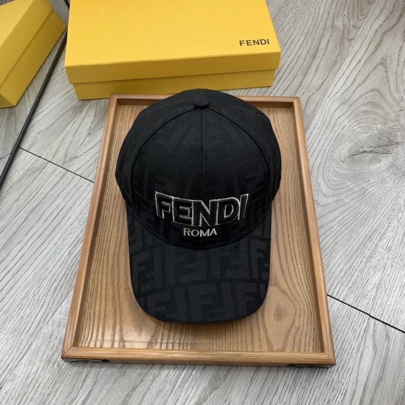 Gorra Fendi