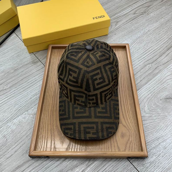 Gorra Fendi