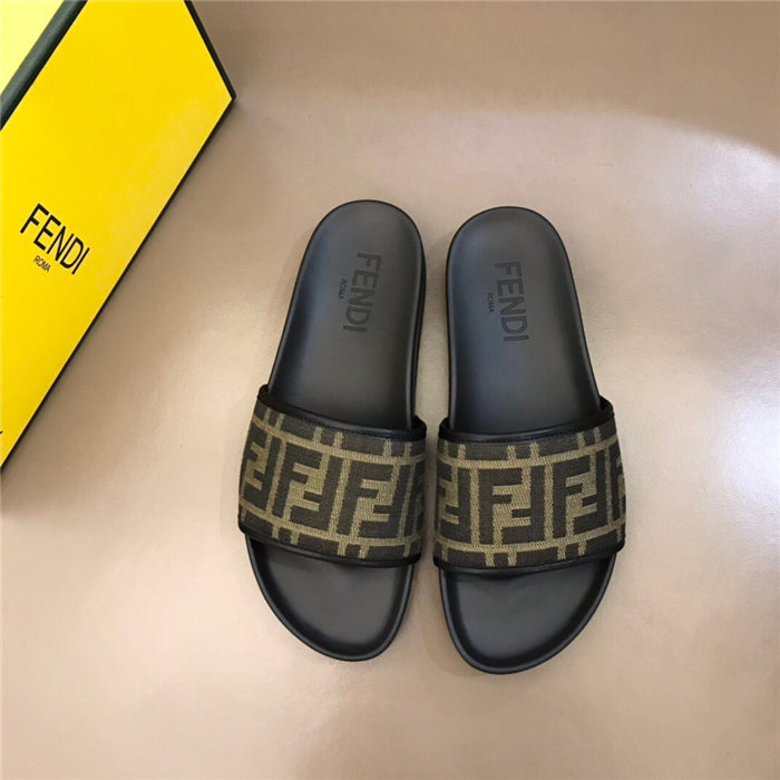 Chanclas Fendi