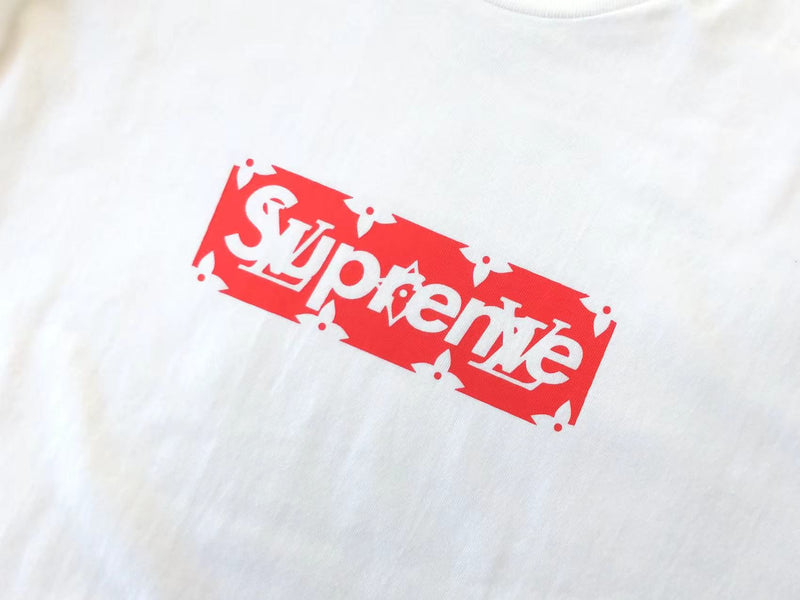 Camiseta Supreme x Louis Vuitton