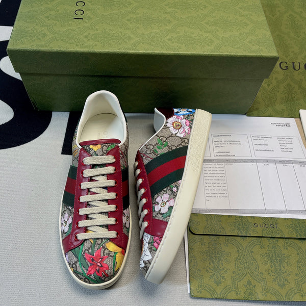 Gucci Sneakers