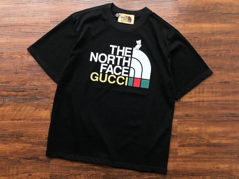 Camiseta The North Face x Gucci