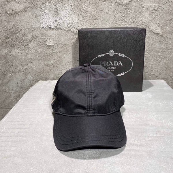 Gorra Prada